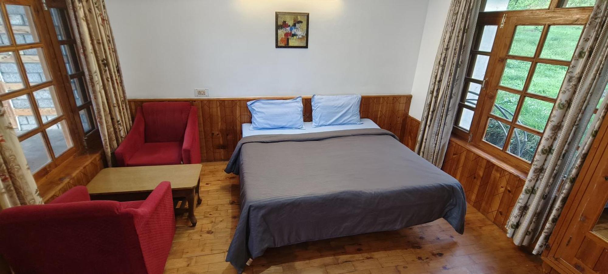 The Skyline Retreat 4*
